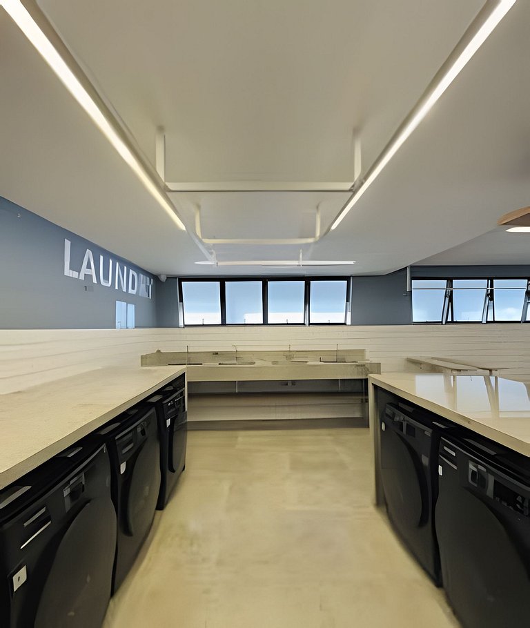 Studio moderno e completo, ao lado do Mar