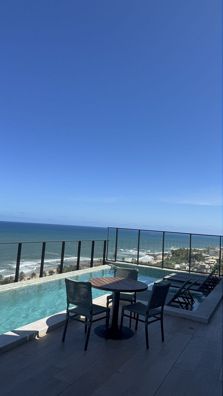 Studio próximo ao mar e piscina em Salvador