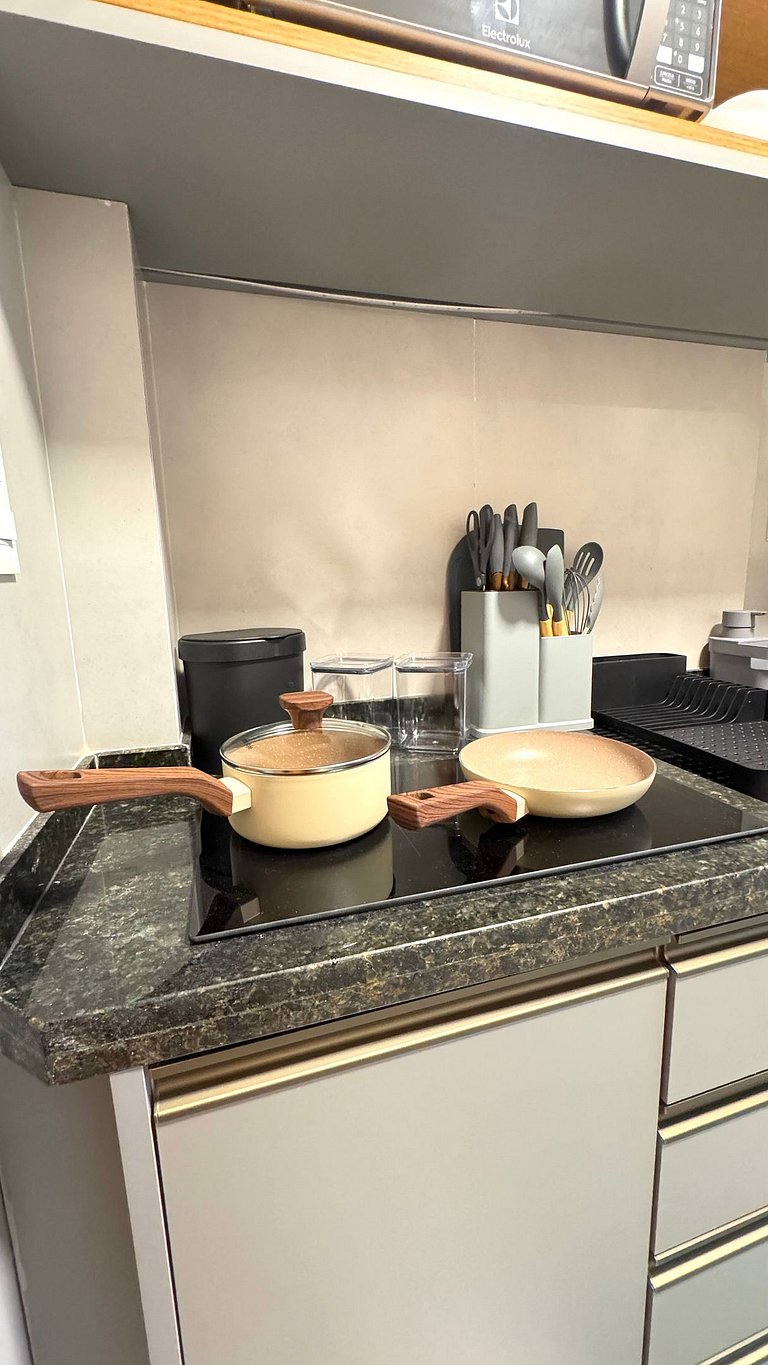 Studio em Salvador, vista para o mar e pôr do sol