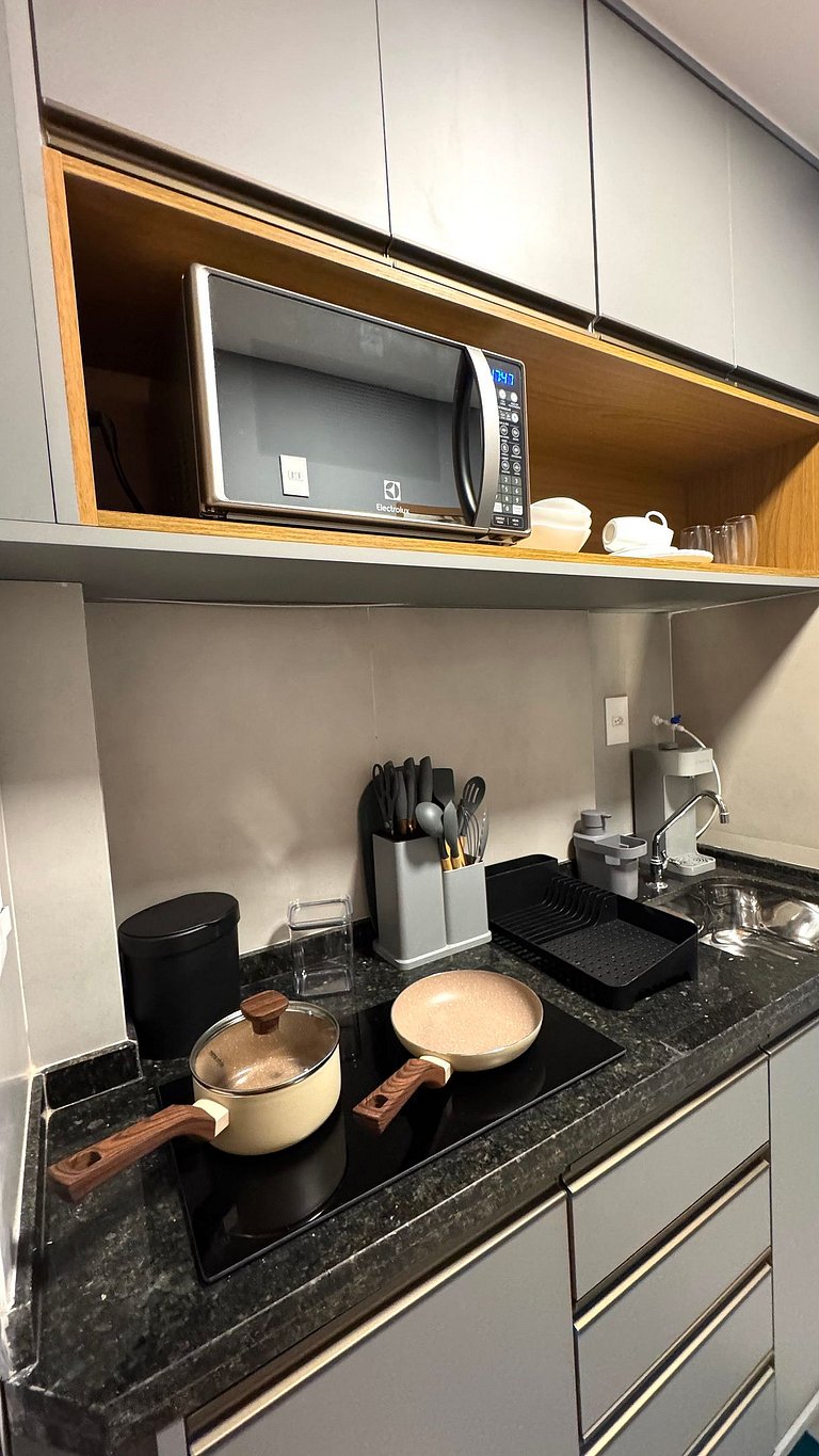 Studio em Salvador, vista para o mar e pôr do sol