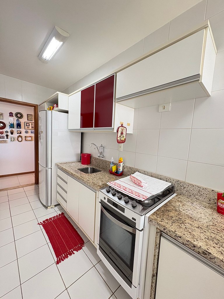 2 quartos, vista mar e conforto no Costa Azul