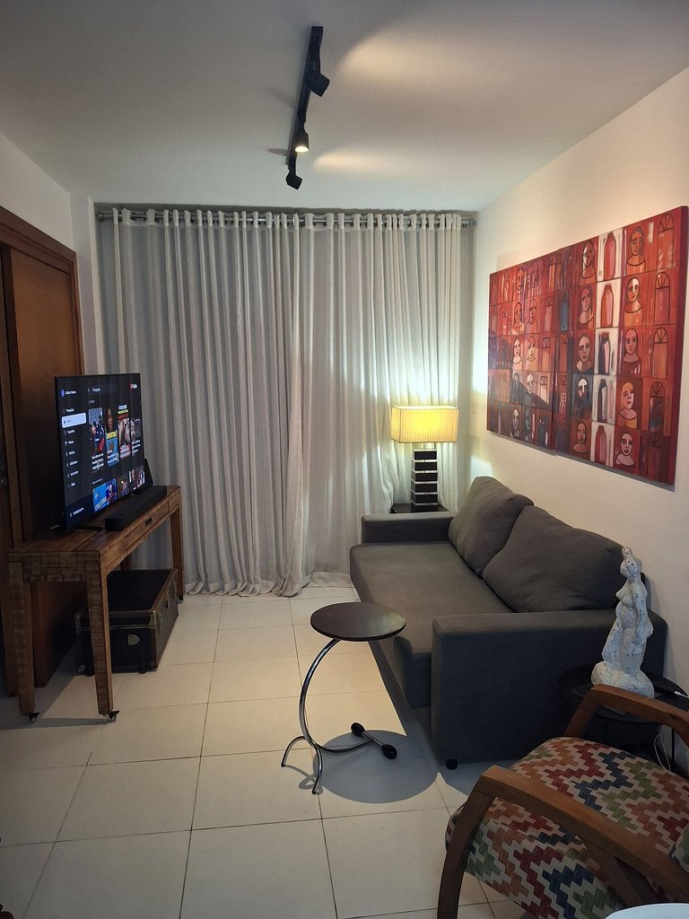 Salvador Prime, frente ao Salvador shopping.