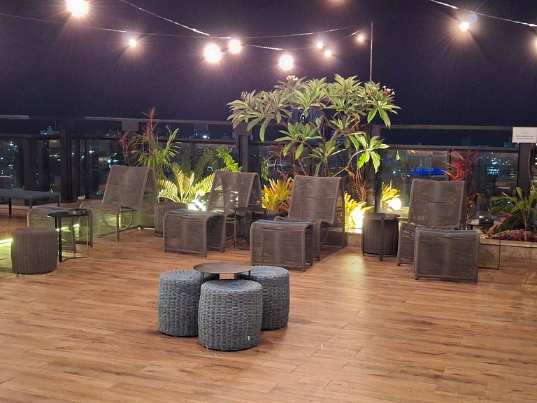 Salvador Prime, frente ao Salvador shopping.