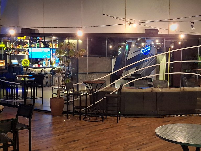 Salvador Prime, frente ao Salvador shopping.