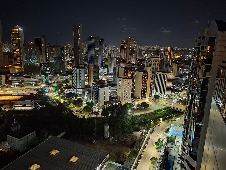 Salvador Prime, frente ao Salvador shopping.