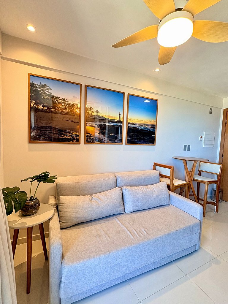 Studio Sofisticado com Vista Infinita para o Mar