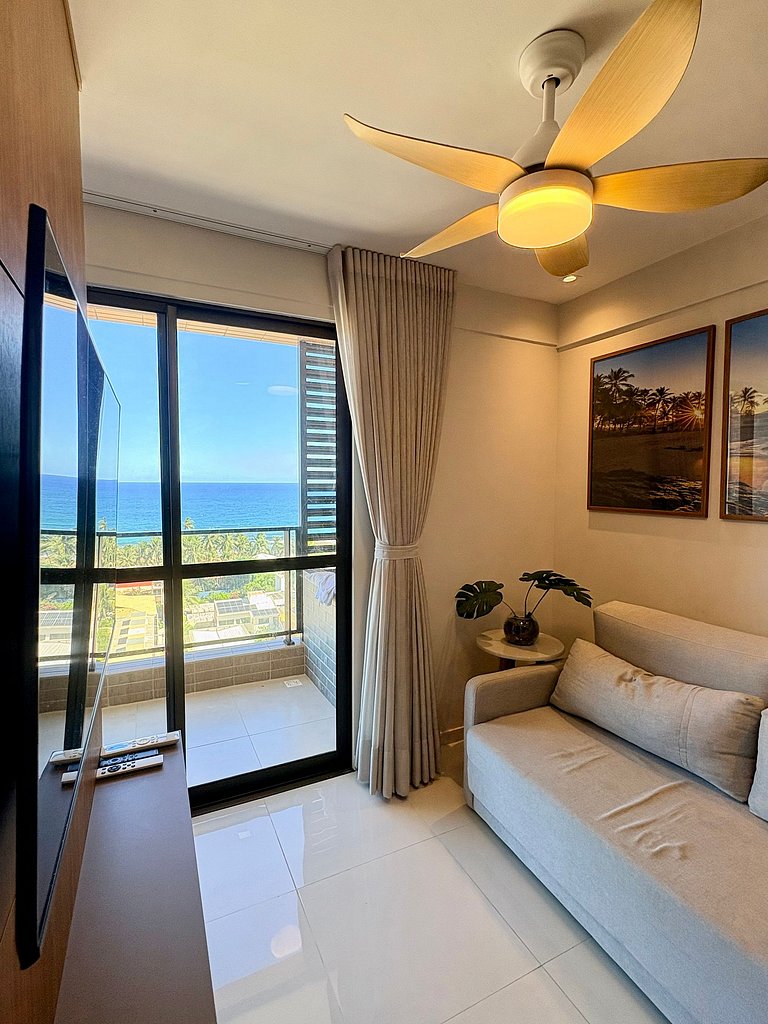 Studio Sofisticado com Vista Infinita para o Mar