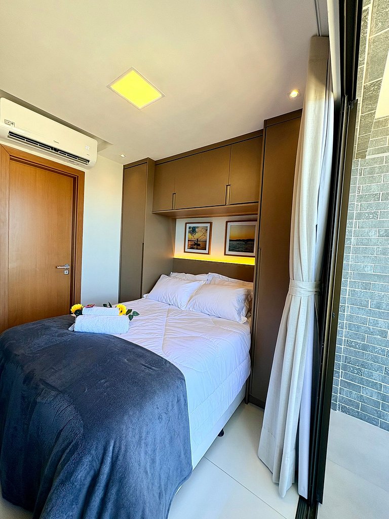 Studio Sofisticado com Vista Infinita para o Mar