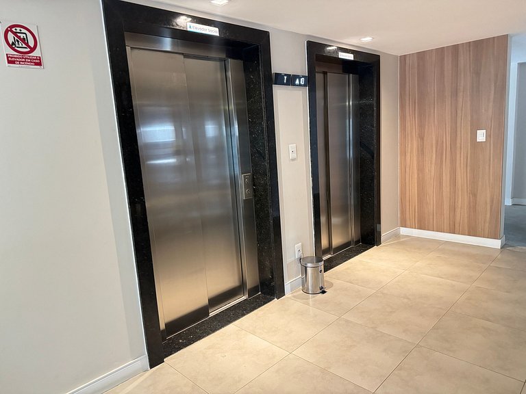 Studio próximo ao mar e piscina em Salvador