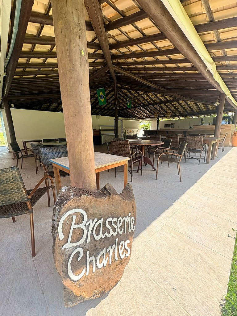 Pé na areia Tree Bies Resort