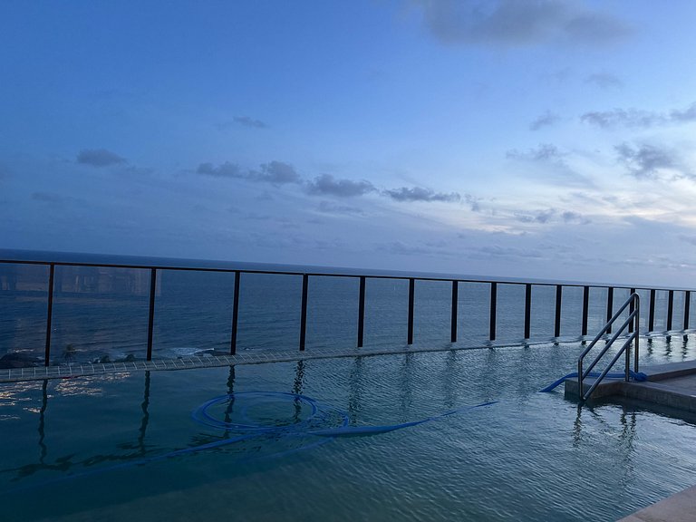Studio moderno próximo a praia